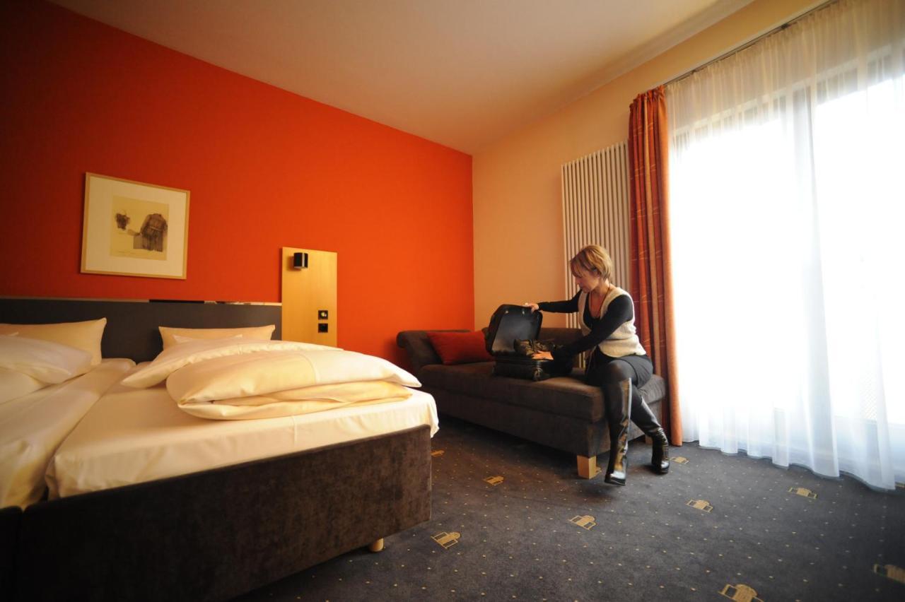 Hotel Theresientor Straubing Exterior photo